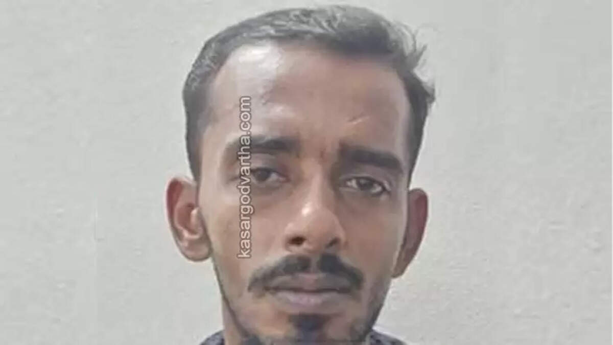 kv_anoop_payyanur.jpg Photo1 Alt Text: Man arrested for assaulting father in Payyanur.