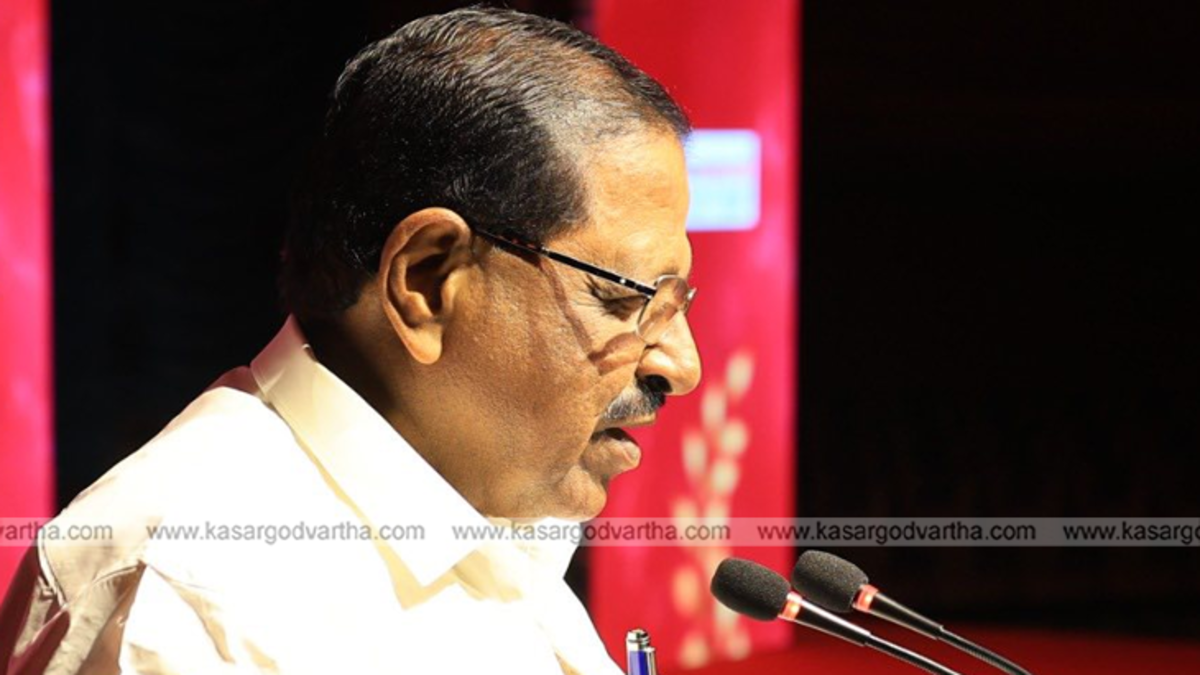 Rajmohan Unnithan MP speaking at a press meet
