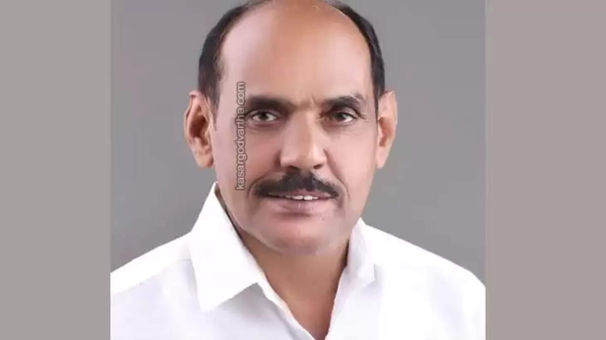 Muslim League Badikkad Vice President Hamid Pallathadukka Resigns Protesting Mandalam President's Authoritarianism and Contests as Rebel