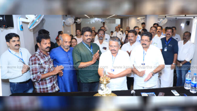 need to resolve the parking issue at kanhangad railway stati