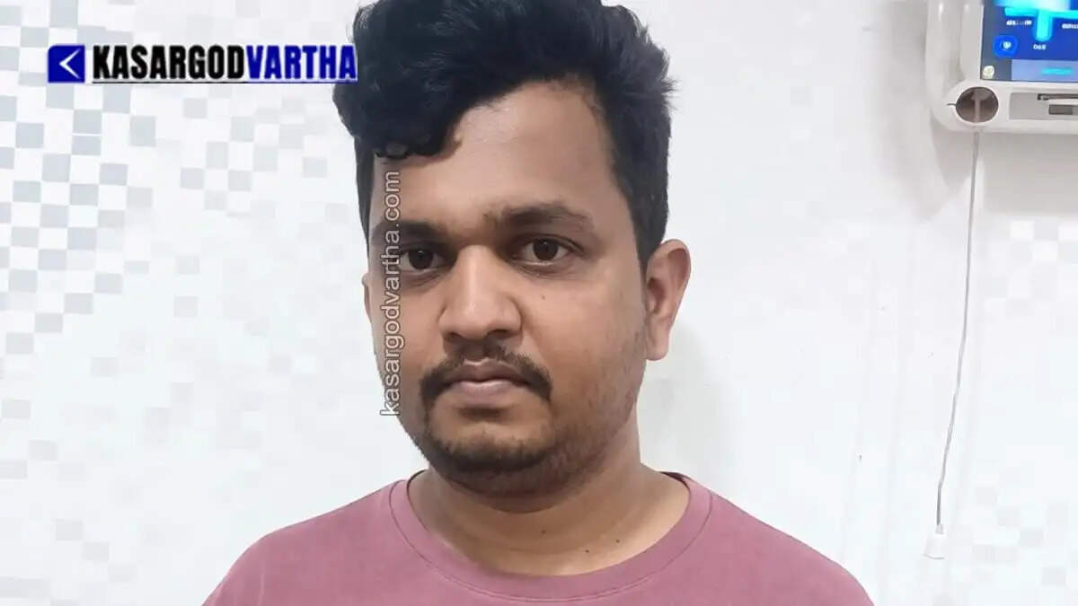 Operation Toofan: Vidyanagar Police seize 21,873 packets of banned tobacco near Patla School; one arrested.