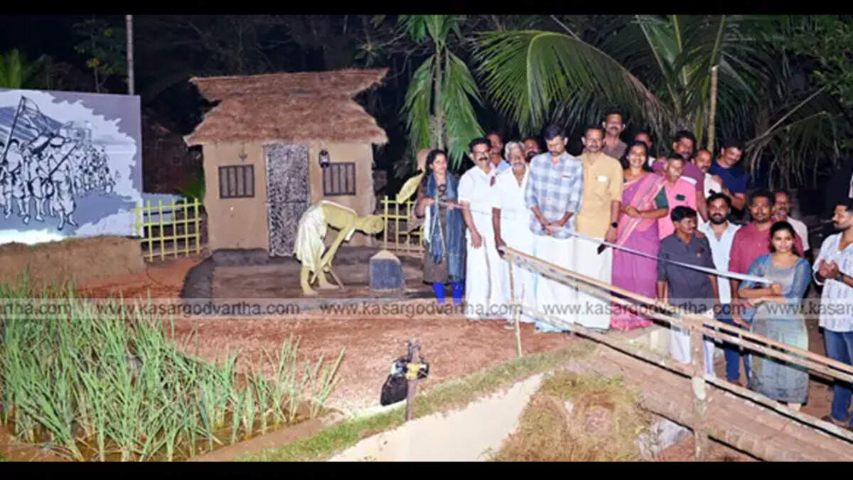  Inauguration of CPM's Nelladuppu Samaram campaign hut at Adot, Kanhangad.