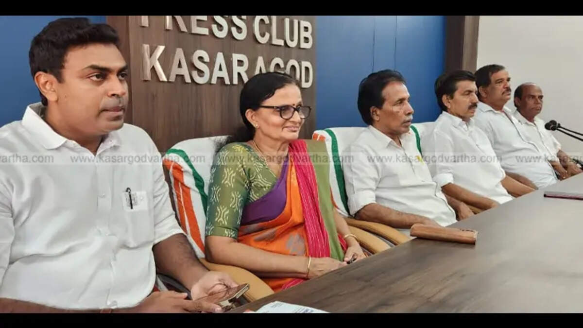 Congress office in Uduma, Kasaragod, inaugurated by K. Sudhakaran.