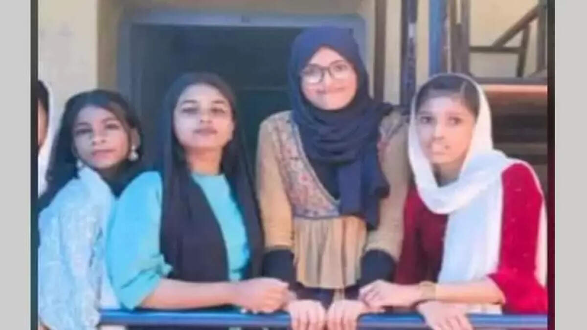 Four Schoolgirls Died in Kerala Road Accident