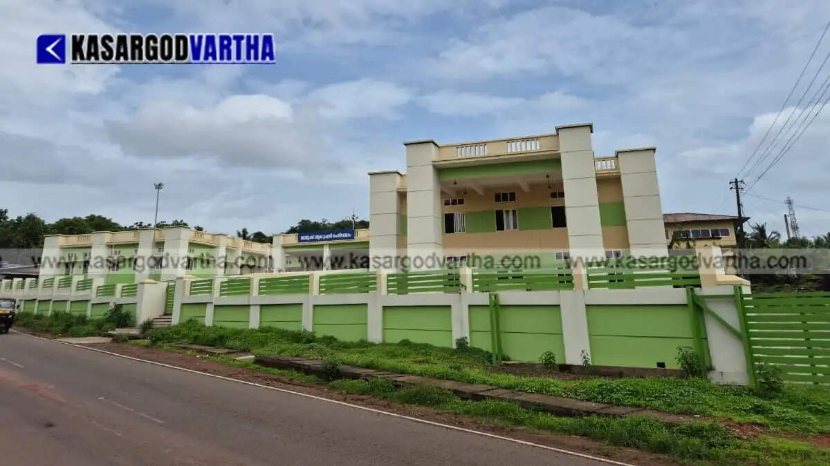 Peringome Taluk Hospital building remains shut 4 months after inauguration; public demands immediate resolution.