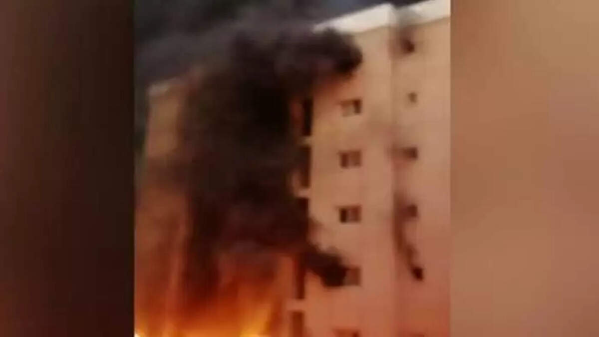 Kerala's Kasargod natives injured in Kuwait building fire housing,&nbsp;Injured, Kuwait, Building, Fire